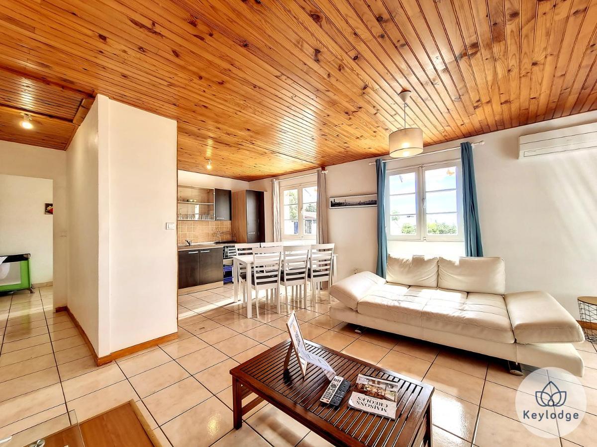 Paul Et Aliette - T3 Classe 3 Etoiles - 70M2 - Saint-Denis Exterior foto